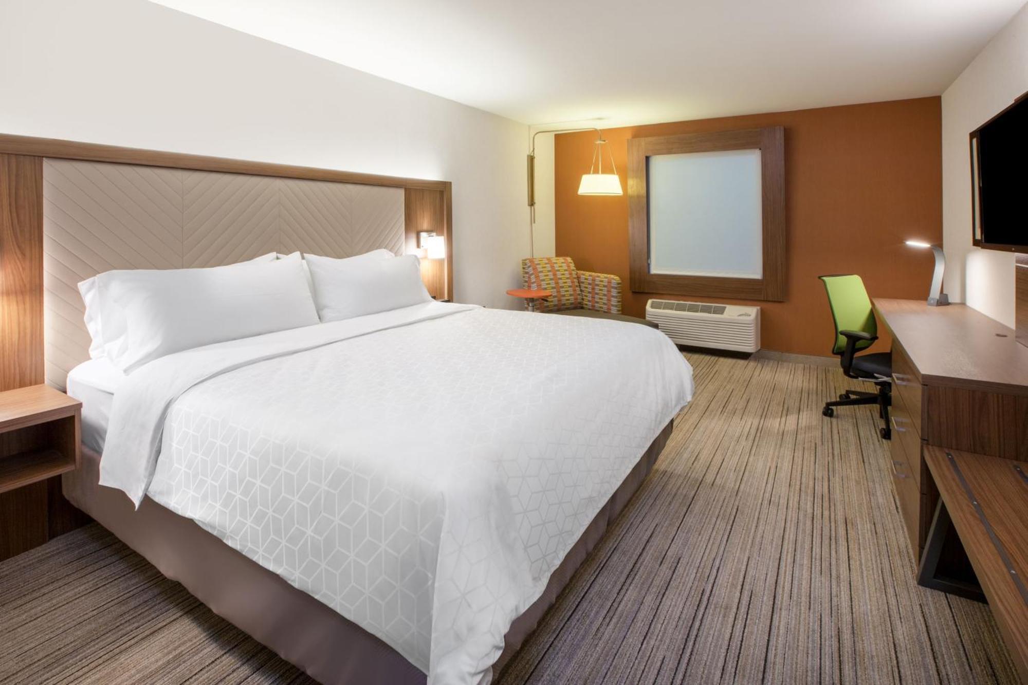 Holiday Inn Express & Suites - Lake Forest, An Ihg Hotel Esterno foto